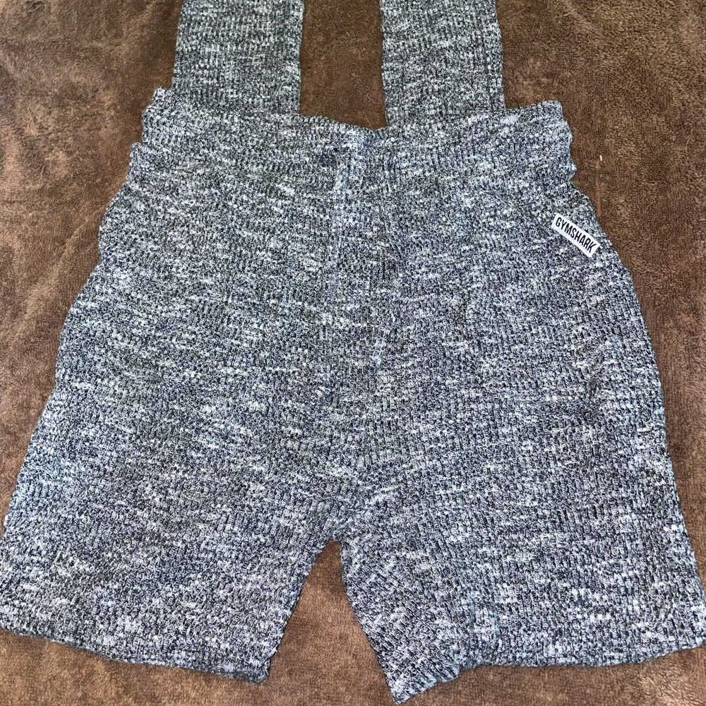 GYMSHARK ATHLEISURE JOGGERS